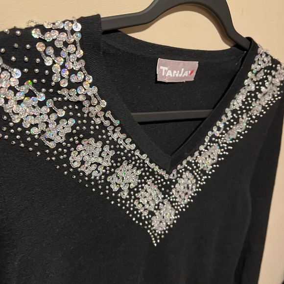TanJay Black Sparkly Beaded V-neck Sweater - Picture 6 of 11